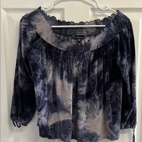 American Eagle Elegant Tie-Dye Velvety Women's Top - Picture 1 of 3